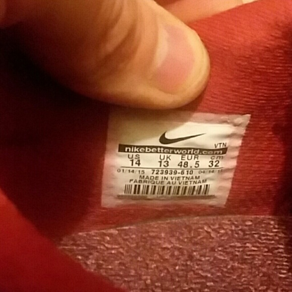 Shoes - Picture 4 of 4